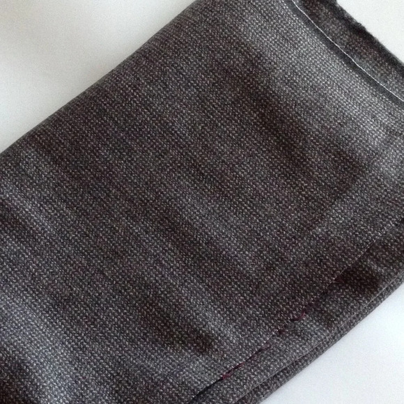 One Big Piece of Wool/ Wool Blend Fabric Material Sewing Crafting 60" x 33" - Picture 2 of 3